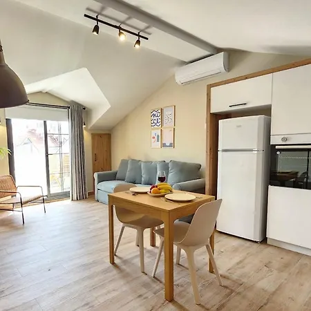 Guney By Safiya アパート