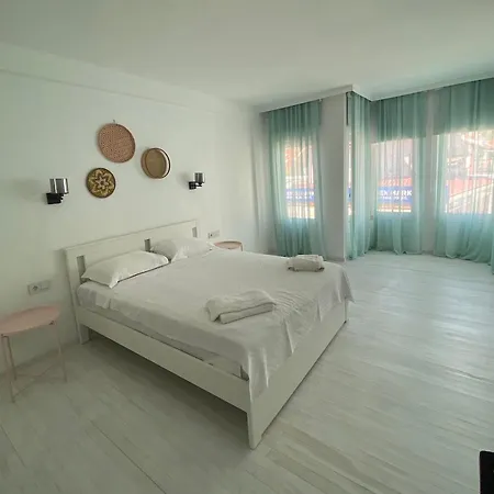 Apartment Guney By Safiya *